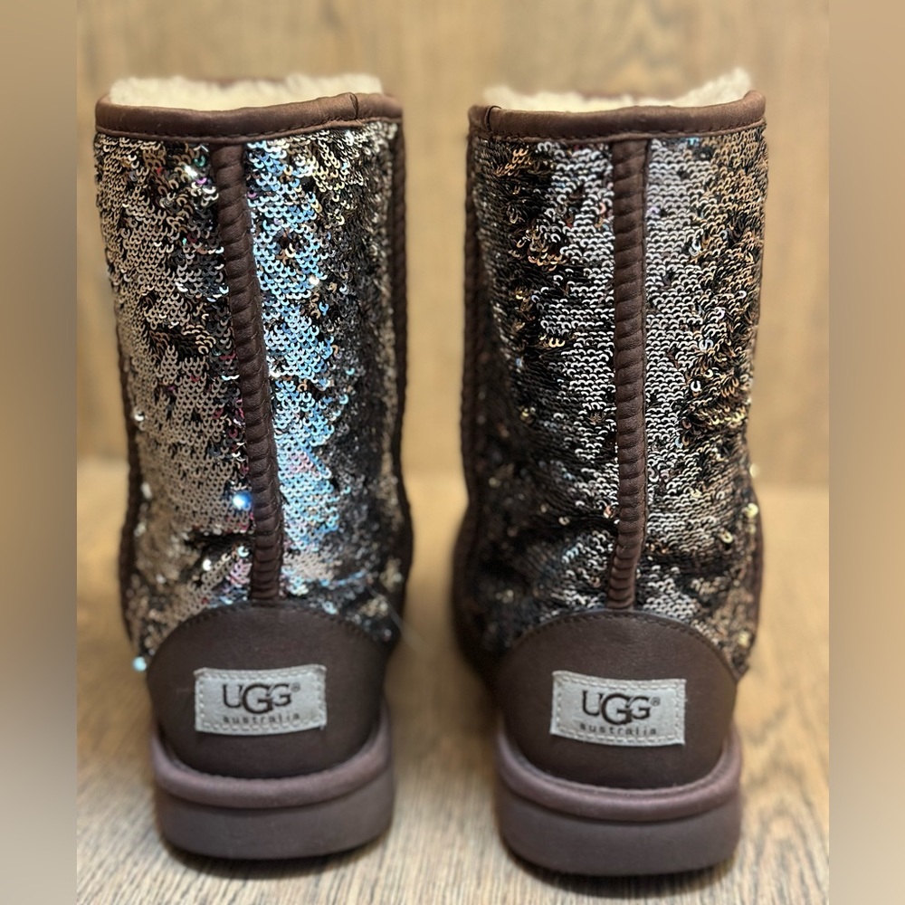 Ugg Sequined Mini Boot Size 8 - image 1